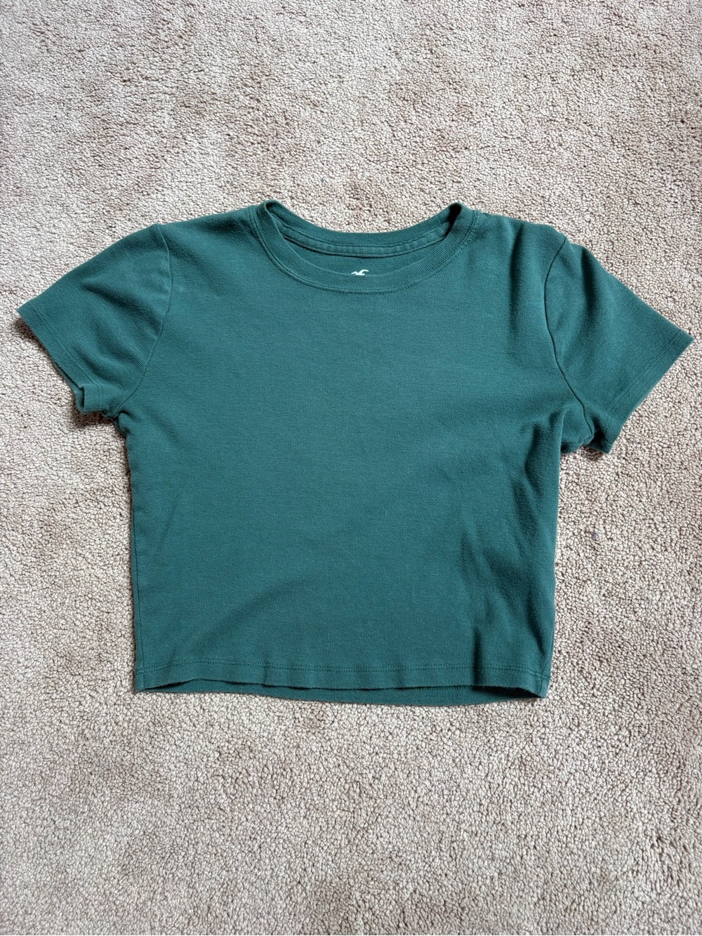 Hollister Dark Green Baby Tee